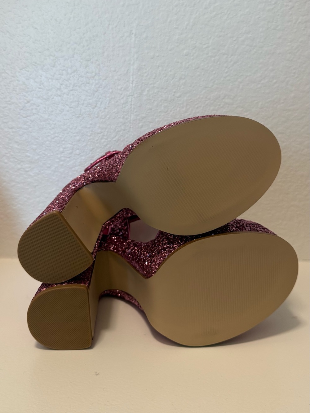 Steve Madden Sweets Pink Glitter Shoes - Picture 3 of 12